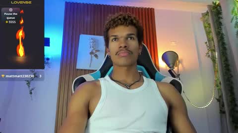 bigxxo online show from March 1, 12:45 am