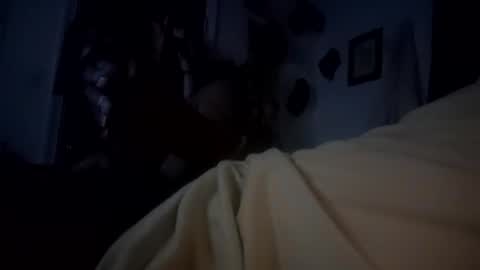 Snapshot of bigyoo0010874252 chatting on November 9, 4:22 am bigyoo0010874252 online show from November 9, 4:22 am