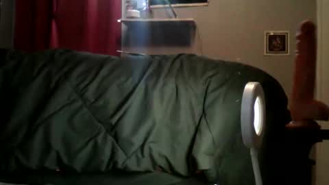 Snapshot of bihhplease2 chatting on April 17, 6:49 am bihhplease2 online show from April 17, 6:49 am
