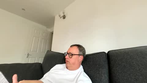 Just call me master online show from March 15, 4:57 pm