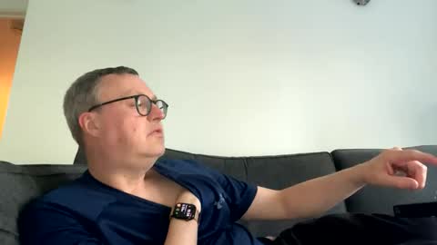 Just call me master online show from April 21, 6:34 pm