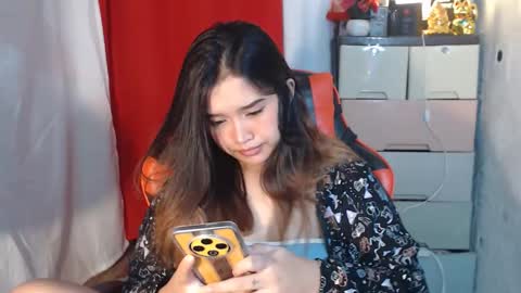 Snapshot of bilat_tinax chatting on October 2, 8:21 am bilat tinax online show from October 2, 8:21 am