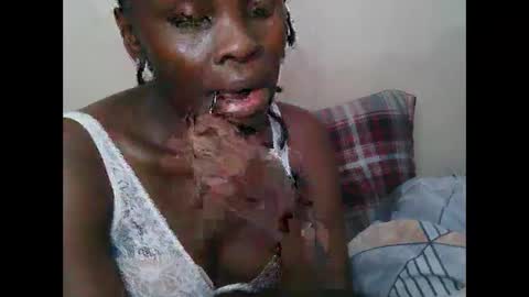 Snapshot of bilia_ebony chatting on June 2, 6:32 pm Bilia online show from June 2, 6:32 pm