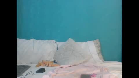 Snapshot of bilion_ass chatting on April 12, 8:25 pm TREZAH online show from April 12, 8:25 pm