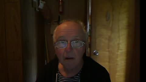 Snapshot of bill_25061 chatting on May 11, 6:38 pm bill_25061 online show from May 11, 6:38 pm