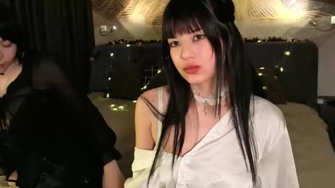 We are Luna and Layla. We are 20  Welcome to our room online show from March 12, 9:10 pm