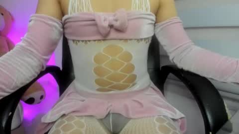 Snapshot of billieparker_ chatting on November 12, 3:34 pm billie online show from November 12, 3:34 pm