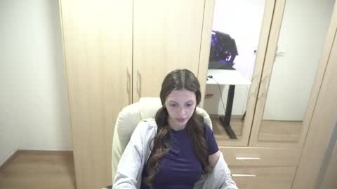 Snapshot of billly1love chatting on May 14, 9:43 pm billy1love online show from May 14, 9:43 pm