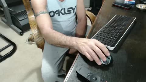 billy471 online show from December 7, 8:27 pm