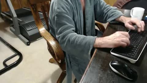 Snapshot of billy471 chatting on January 15, 10:49 am billy471 online show from January 15, 10:49 am