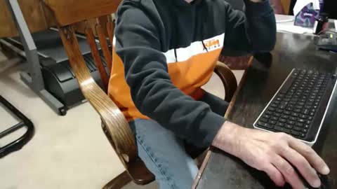 billy471 online show from February 23, 10:40 pm