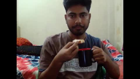 Snapshot of birbikrom104 chatting on April 23, 2:57 am birbikrom104 online show from April 23, 2:57 am