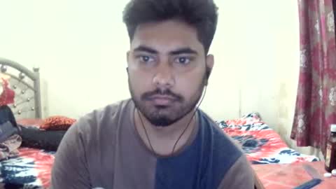Snapshot of birbikrom104 chatting on April 24, 3:31 am birbikrom104 online show from April 24, 3:31 am