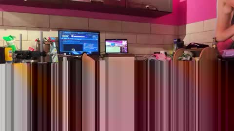 Snapshot of birnensaft chatting on February 8, 11:19 pm AnalLover online show from February 8, 11:19 pm