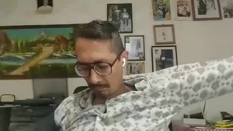 Snapshot of bisexmangenx chatting on October 14, 2:18 pm Manu O online show from October 14, 2:18 pm