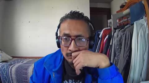 Snapshot of bisexmangenx chatting on December 22, 6:38 pm Manu O online show from December 22, 6:38 pm