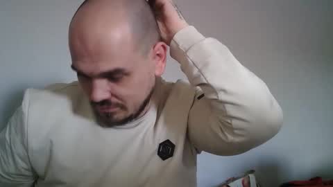 Snapshot of bixbax007 chatting on April 7, 11:43 am George Maria online show from April 7, 11:43 am