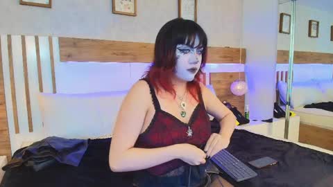 Snapshot of bj_olivine chatting on April 17, 8:12 pm Bj Olivine online show from April 17, 8:12 pm