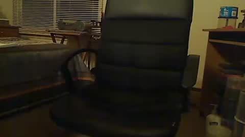 Snapshot of bjfisher chatting on June 11, 2:53 am bjfisher online show from June 11, 2:53 am