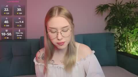 Julia online show from March 21, 2:20 pm