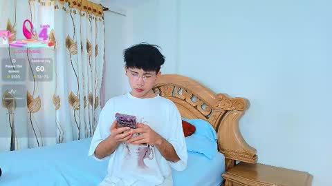 Snapshot of bjorn_andresen chatting on September 22, 7:16 pm bjorn_andresen online show from September 22, 7:16 pm