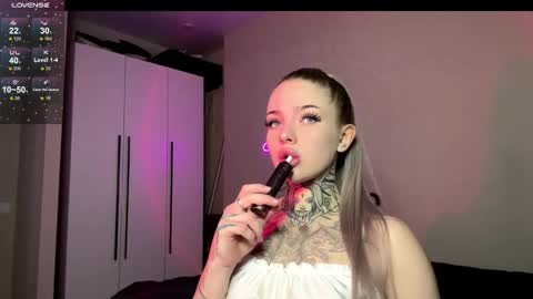 bklfeya online show from November 17, 5:52 pm