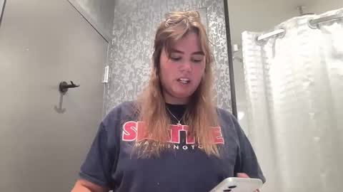 bkws985 online show from March 19, 6:01 pm