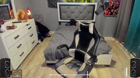 Snapshot of blaccanalmatters chatting on February 3, 11:36 pm Plant Base Streamers From Pennsylvania online show from February 3, 11:36 pm