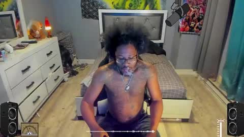 Snapshot of blaccanalmatters chatting on February 5, 11:17 pm Plant Base Streamers From Pennsylvania online show from February 5, 11:17 pm