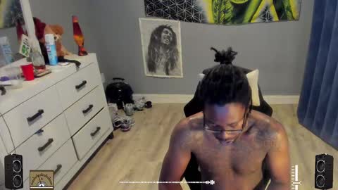 Snapshot of blaccanalmatters chatting on September 18, 10:34 pm Plant Base Streamers From Pennsylvania online show from September 18, 10:34 pm