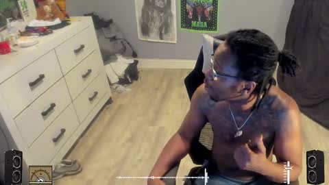 Snapshot of blaccanalmatters chatting on October 10, 12:53 am Plant Base Streamers From Pennsylvania online show from October 10, 12:53 am