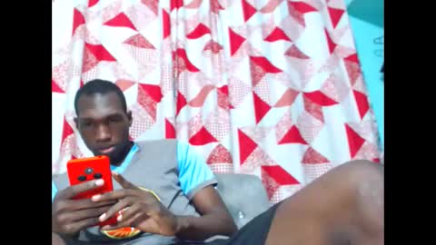 Snapshot of black30cmdick chatting on December 17, 10:55 am maquina online show from December 17, 10:55 am