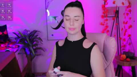 Snapshot of black___barbie chatting on November 3, 10:53 pm Black Barbie online show from November 3, 10:53 pm