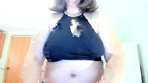 Snapshot of black__bird chatting on May 19, 6:42 am naughtyKate online show from May 19, 6:42 am
