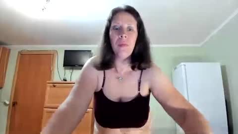 Snapshot of black__bird chatting on June 14, 10:23 pm naughtyKate online show from June 14, 10:23 pm