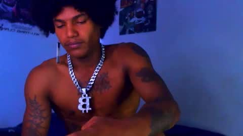 Snapshot of black_arthur chatting on May 19, 4:13 pm Black Arthur online show from May 19, 4:13 pm