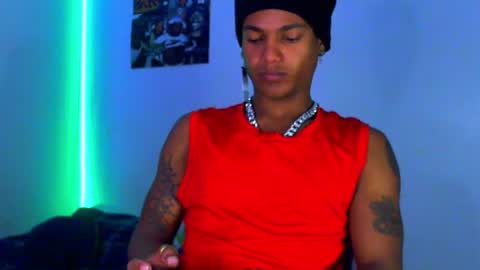 Snapshot of black_arthur chatting on July 28, 12:48 pm Black Arthur online show from July 28, 12:48 pm