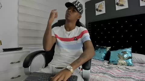 boy online show from March 8, 1:50 am