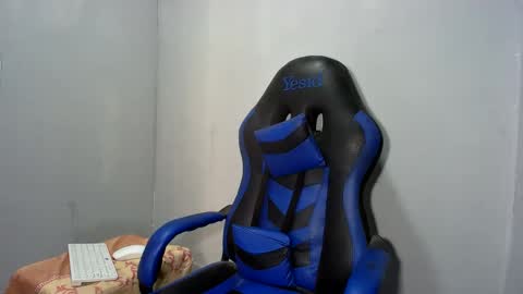 tu morenito online show from March 17, 4:21 pm