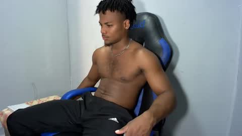 tu morenito online show from March 28, 7:46 pm