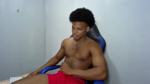 tu morenito online show from April 4, 9:12 pm