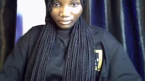 Esthy online show from September 19, 8:49 am