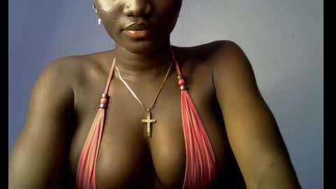 Esthy online show from October 1, 6:58 pm