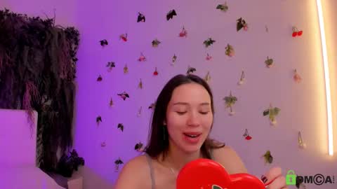 Snapshot of black_jenny chatting on December 14, 10:42 am Jenny online show from December 14, 10:42 am