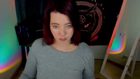  Black Kittie    Wednesday - 1300 - 1900 GMT help me get 100 thumbs up online show from January 19, 1:48 pm