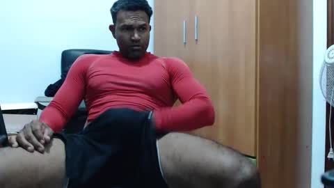 Snapshot of black_latino6 chatting on May 1, 7:18 pm black_latino6 online show from May 1, 7:18 pm