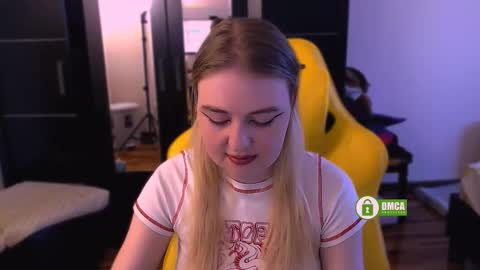 Sasha and Bella online show from November 24, 9:09 am