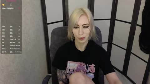 Emily online show from April 10, 8:30 am