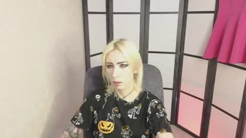 Snapshot of black_orchides chatting on July 15, 8:30 am Emily online show from July 15, 8:30 am