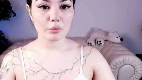 Mon Mon online show from February 19, 2:40 am